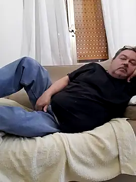 Snapshot of bluangelo chatting on March 17, 2025, 1:18 pm bluangelo online show from March 17, 2025, 1:18 pm