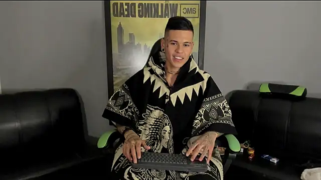 Snapshot of jamesinked_ chatting on December 20, 2024, 1:25 am jamesinked  online show from December 20, 2024, 1:25 am