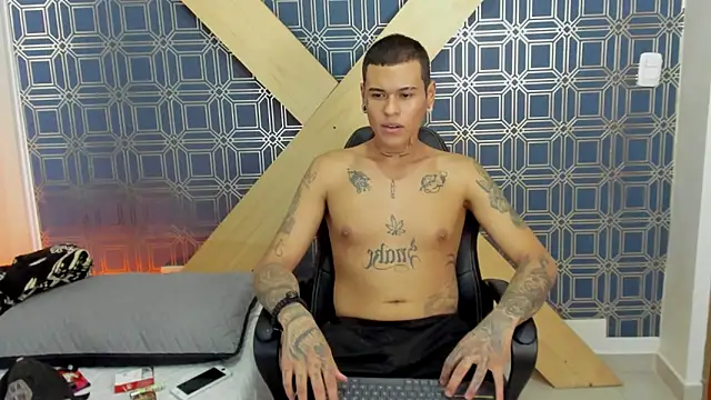 Snapshot of jamesinked_ chatting on January 9, 2025, 6:47 pm jamesinked  online show from January 9, 2025, 6:47 pm