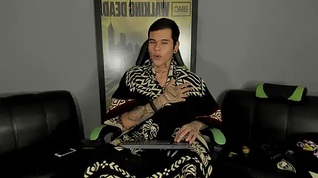 Snapshot of jamesinked_ chatting on March 9, 2025, 7:12 am jamesinked  online show from March 9, 2025, 7:12 am