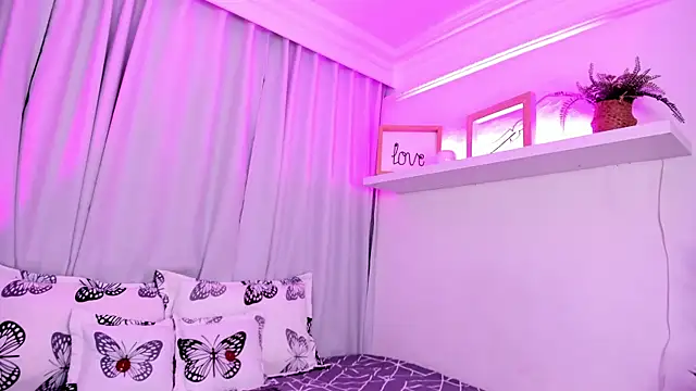 susyy7 online show from November 19, 2025, 7:25 pm