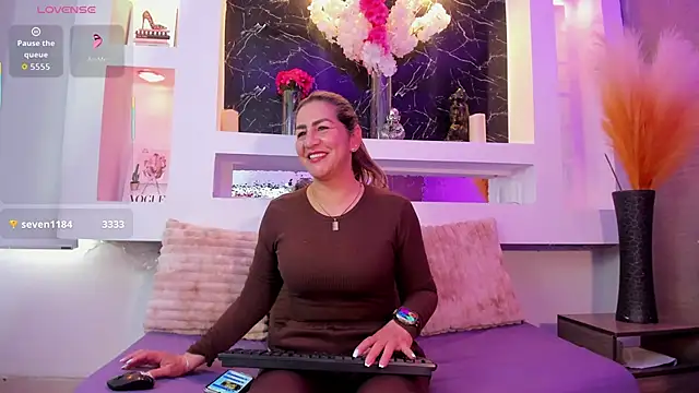 Cinthya mjs online show from June 13, 2026, 12:03 pm