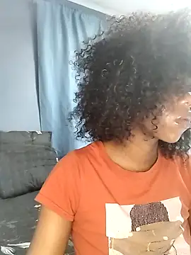 Snapshot of Sweet_nicole98 chatting on December 20, 2025, 6:26 pm Sweet nicole98 online show from December 20, 2025, 6:26 pm