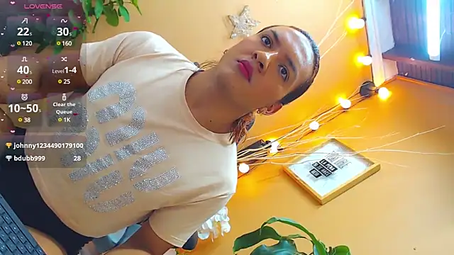 Snapshot of aslyhernandez_7 chatting on March 7, 2025, 12:48 am aslyhernandez 7 online show from March 7, 2025, 12:48 am