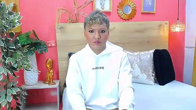 aslyhernandez 7 online show from March 14, 2026, 11:48 am