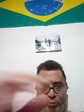 Snapshot of emilio69soy chatting on July 11, 2026, 3:31 am emilio69soy online show from July 11, 2026, 3:31 am
