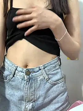 Snapshot of Vani_S2 chatting on January 21, 2025, 4:05 pm Vani S2 online show from January 21, 2025, 4:05 pm