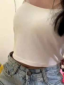 Snapshot of Vani_S2 chatting on September 25, 2025, 8:29 am Vani S2 online show from September 25, 2025, 8:29 am