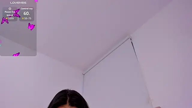 Snapshot of ZarianaEvanz chatting on February 9, 2026, 10:47 pm ZarianaEvanz online show from February 9, 2026, 10:47 pm