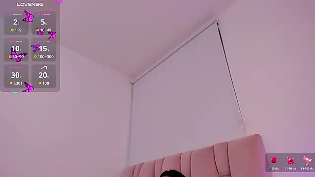 Snapshot of ZarianaEvanz chatting on February 13, 2026, 10:28 pm ZarianaEvanz online show from February 13, 2026, 10:28 pm