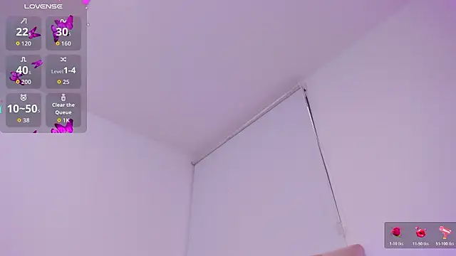 Snapshot of ZarianaEvanz chatting on March 4, 2026, 10:49 pm ZarianaEvanz online show from March 4, 2026, 10:49 pm