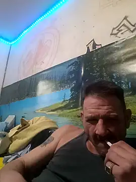 Snapshot of gettinit2wice chatting on March 14, 2025, 6:50 pm gettinit2wice online show from March 14, 2025, 6:50 pm