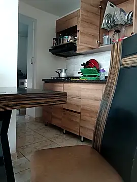 LEIRIS Y FRED 01 online show from September 13, 2025, 1:00 pm