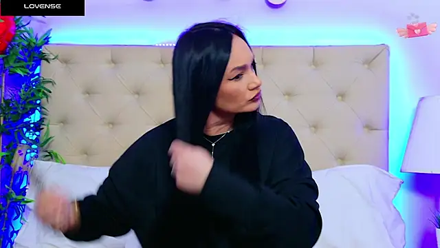 DaliyaArabian online show from February 7, 2025, 3:52 pm