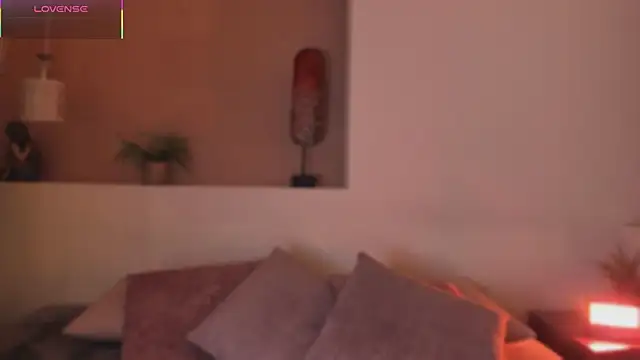 Ally addams online show from April 25, 2026, 3:53 am