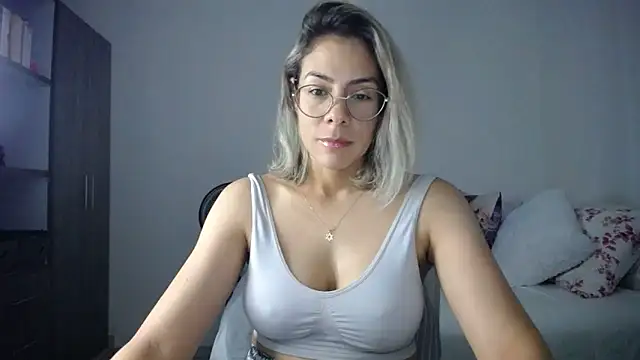 candydowson1 online show from June 2, 2026, 10:39 am