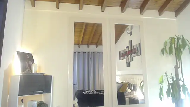  Pamela doll online show from April 7, 2026, 11:48 pm