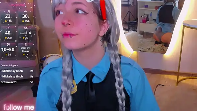 Alex Howell online show from March 21, 2025, 11:45 pm