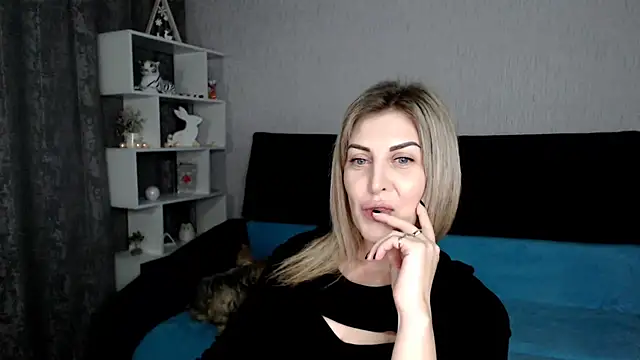 Amelia Harper online show from January 20, 2025, 3:50 pm