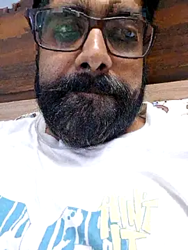 Snapshot of bewolf_17 chatting on September 20, 2025, 3:46 pm bewolf 17 online show from September 20, 2025, 3:46 pm