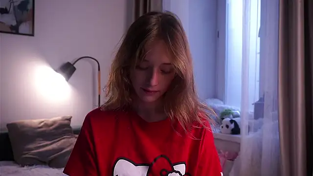 EdlinHargus online show from October 24, 2025, 1:46 am