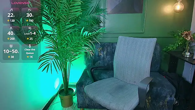 emilybaboo online show from March 1, 2025, 3:49 pm