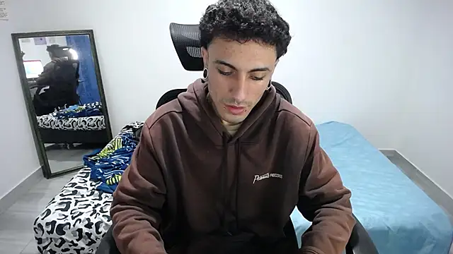 present the magic online show from December 2, 2025, 8:52 am