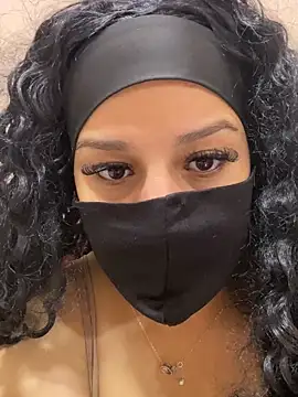 mari layali online show from October 31, 2025, 1:23 pm