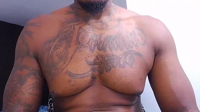 jhon tomson1 online show from October 24, 2025, 4:47 pm