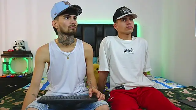 Brutal Sex Fucking online show from March 25, 2026, 9:43 pm