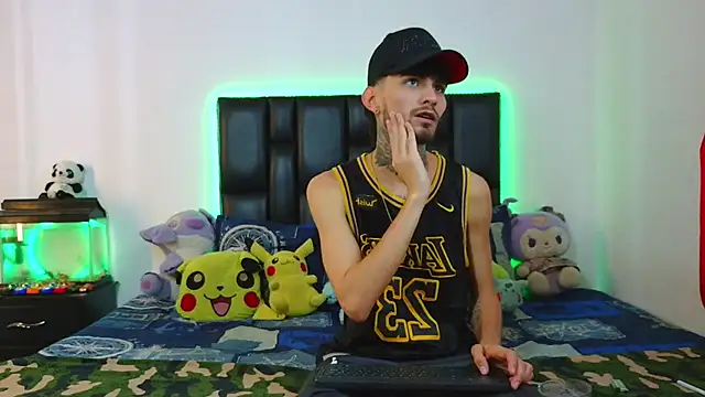 Brutal Sex Fucking online show from May 13, 2026, 2:09 am