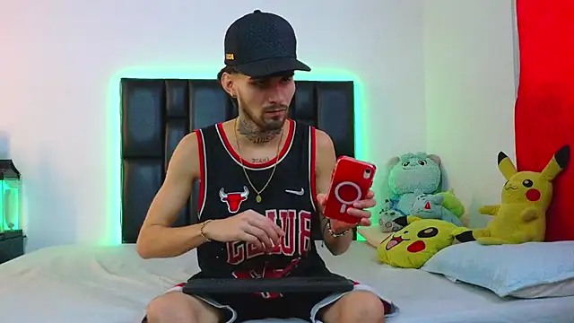 Brutal Sex Fucking online show from June 3, 2026, 8:25 pm