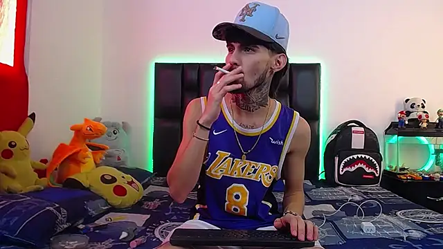Snapshot of Brutal_Sex_Fucking chatting on June 24, 2026, 9:14 pm Brutal Sex Fucking online show from June 24, 2026, 9:14 pm