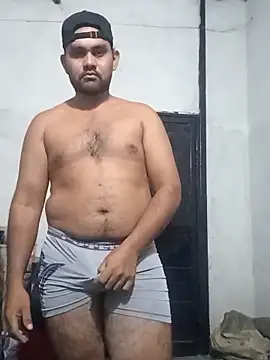 travieso2893 online show from February 12, 2026, 3:12 am