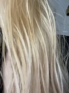 Lolitaxlola online show from March 31, 2026, 12:38 pm