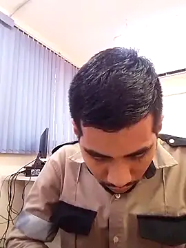 Snapshot of EnriquePersian197 chatting on February 27, 2025, 9:14 pm EnriquePersian197 online show from February 27, 2025, 9:14 pm