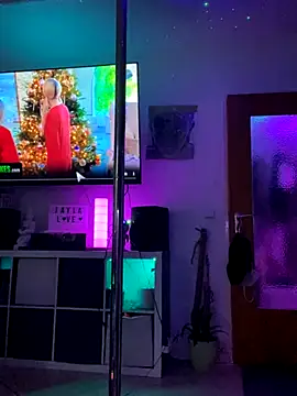 Snapshot of Jaylaloveofficial chatting on November 15, 2025, 1:29 pm Jaylaloveofficial online show from November 15, 2025, 1:29 pm