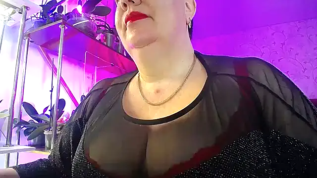  Sweet Woman online show from March 8, 2026, 6:39 am