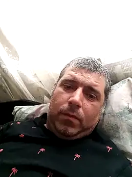 Snapshot of Bozaka_86 chatting on April 16, 2026, 3:02 pm Bozaka 86 online show from April 16, 2026, 3:02 pm