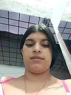 naughty-girl01 online show from December 28, 2024, 10:47 am