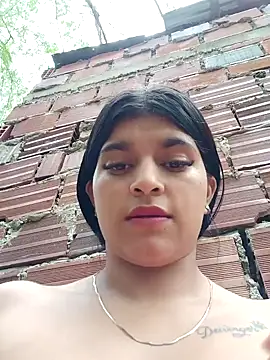 naughty-girl01 online show from January 5, 2025, 2:19 pm