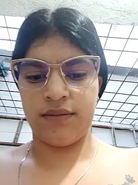 naughty-girl01 online show from January 30, 2025, 11:11 am