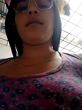 naughty-girl01 online show from February 14, 2025, 1:29 pm