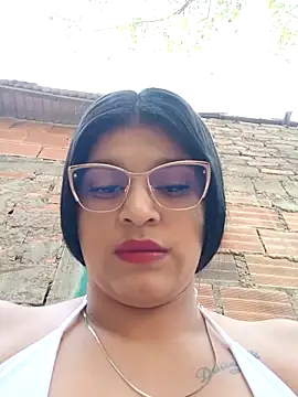 naughty-girl01 online show from February 21, 2025, 1:44 pm