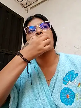 naughty-girl01 online show from March 2, 2025, 2:43 pm