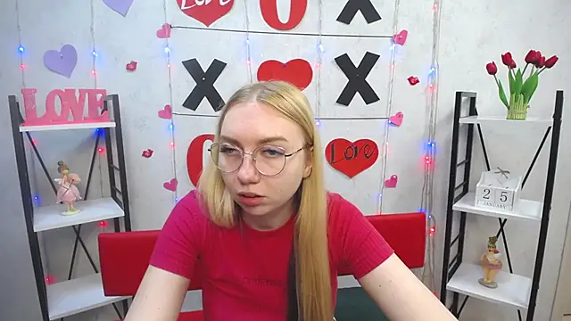 BeatriceFly online show from January 25, 2025, 1:41 pm