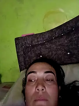 skayhot  online show from January 28, 2025, 9:40 pm