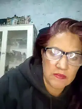 Edged Hot69 online show from November 2, 2025, 1:30 am