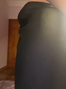 Ghazala-bitsh online show from December 6, 2024, 10:30 pm