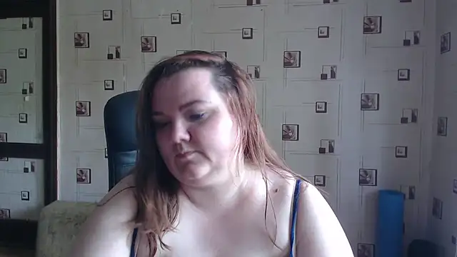 TasyaBigTTs online show from May 18, 2026, 11:16 am